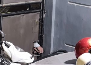 Pelaku 3 Kali Coba Bobol Gerbang Rumah Warga Alam Indah Selaras